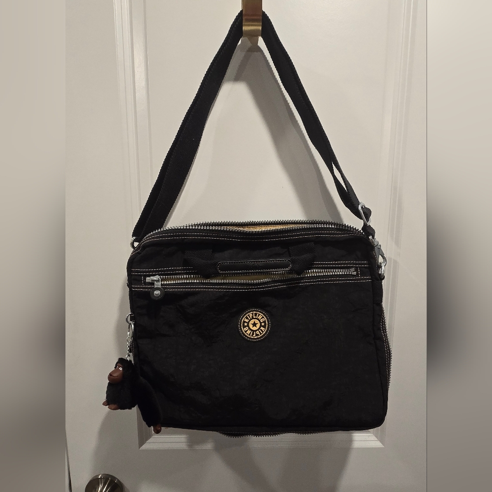 Kipling messenger laptop bag with the monkey!